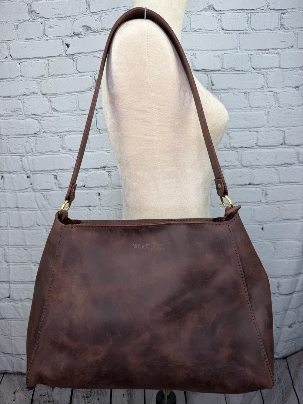 Portland Leather TRIANGLE SHOULDER BAG Large